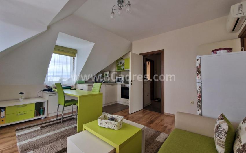 Sea view apartment in Nessebar І №3821