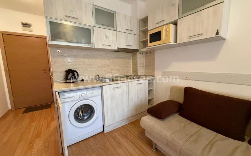 Тристаен апартамент в комплекс Съни Дей 6 І №4523