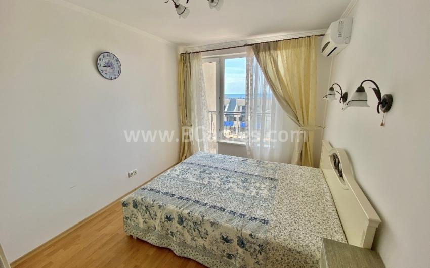 Sea view apartment in Sveti Vlas | №2273