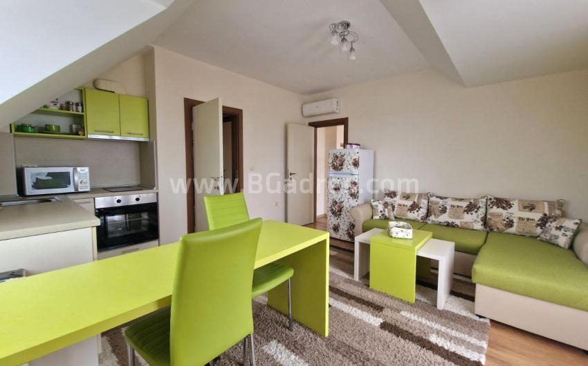 Sea view apartment in Nessebar І №3821