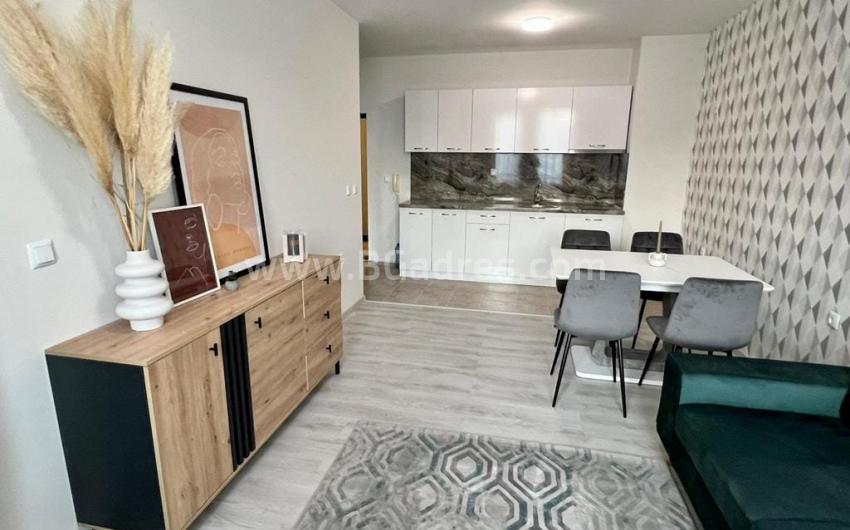 Апартамент с хубави мебели и ниска такса поддръжка І №2777