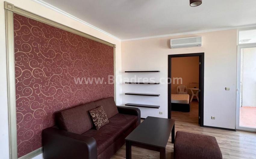 Beach front apartment in Sunny Beach І №4650