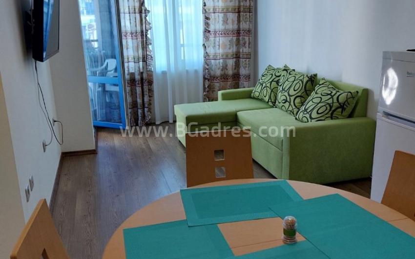 Apartment on the first sea line in Pomorie І №3360