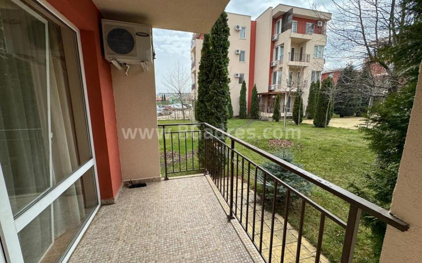 Cheap 2 bedroom apartment on the seaside І №3497