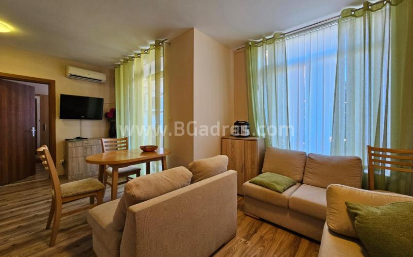 Apartment at a bargain price in the Dawn Park complex І №3828