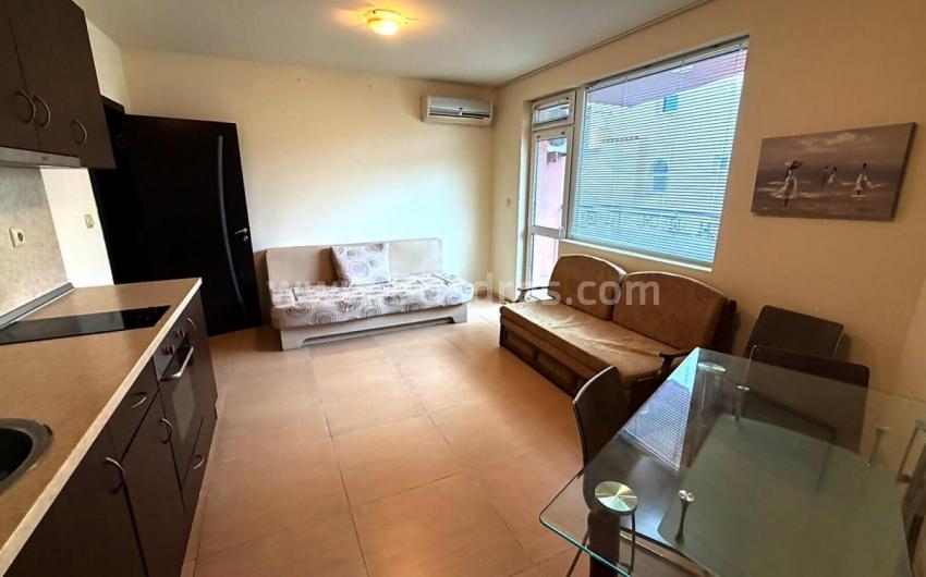 Apartment with low maintenance fee in Sveti Vlas І №4889