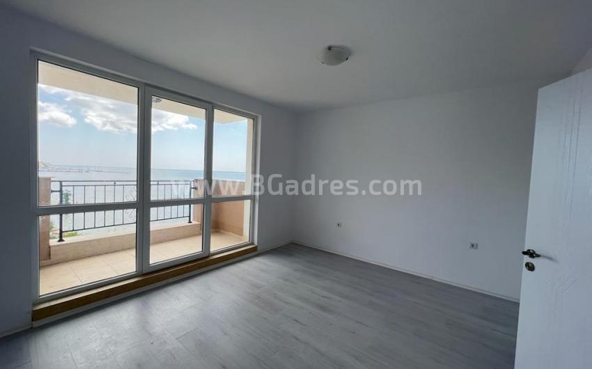 Sea view apartment on the front sea line І №3382