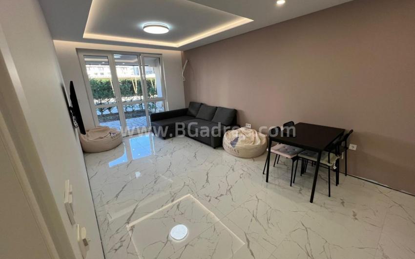 Апартамент в нова жилищна сграда в Сарафово І №4390