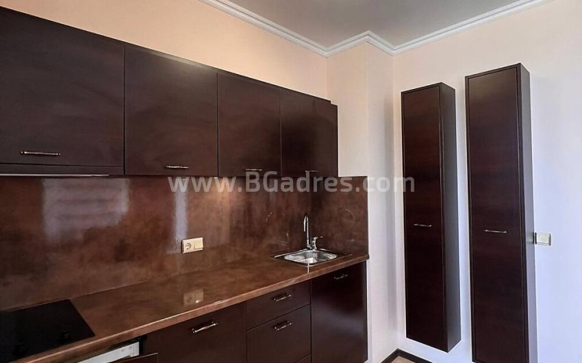 Beach front apartment in Sunny Beach І №4650
