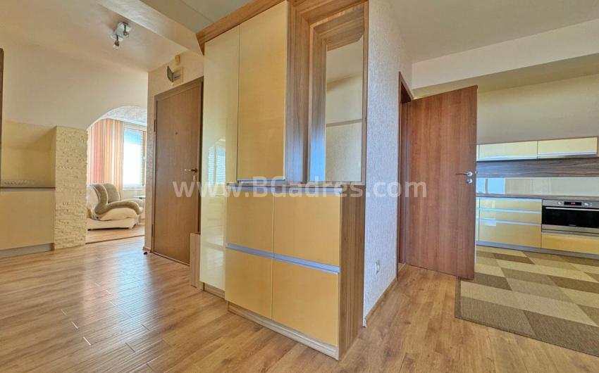 Sea view apartment in Ravda І №3832