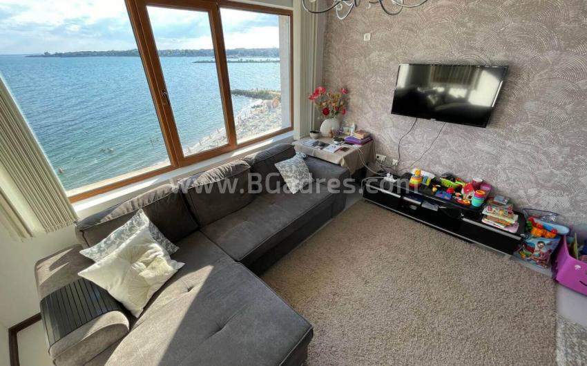 Apartment on the first line of the sea in Nessebar I №2478