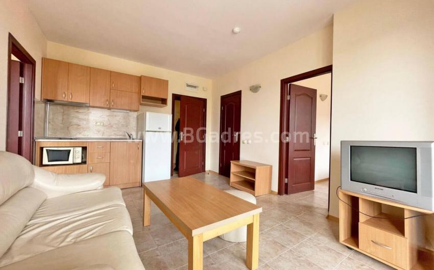 Two bedroom apartment at a bargain price І №2865