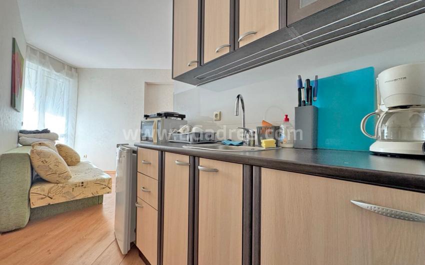 Квартира в комплексе Рутланд Бич І №4586