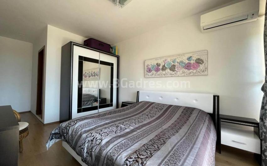 Large two-room apartment in Sunny View South I №2519