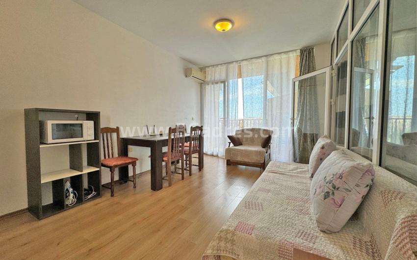 Apartment with low maintenance fee on the seaside І №3559