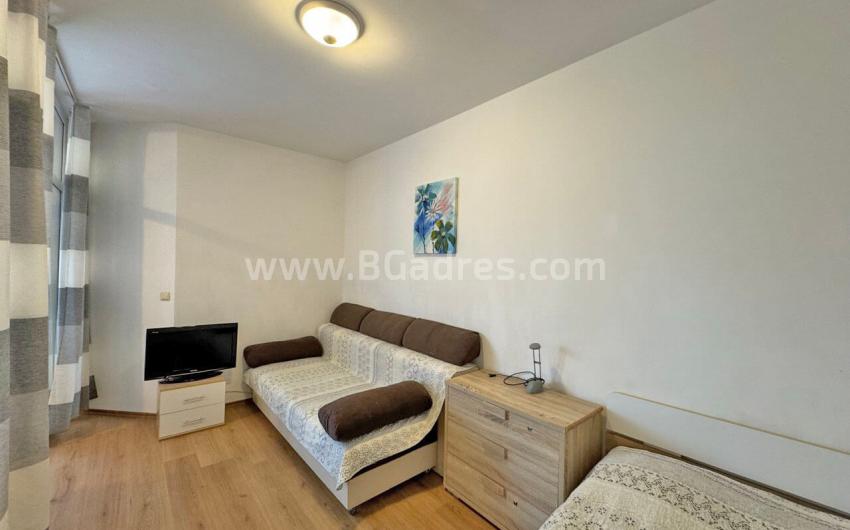 Apartment with low maintenance fee on the seaside І №3559