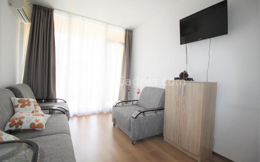 Inexpensive studio in a complex in Sunny Beach | No. 2093