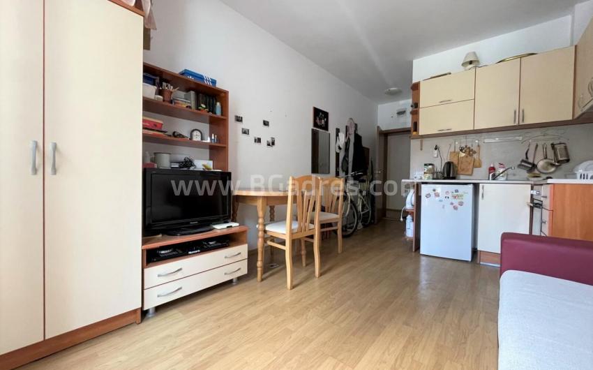 Cheap studio in Sunny Day 6 complex І №2735