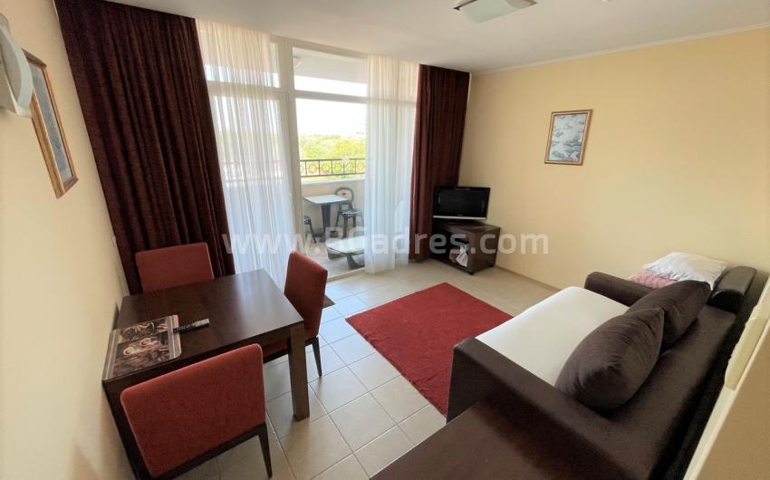 Bargain Apartment in Sunset Resort | No. 2124