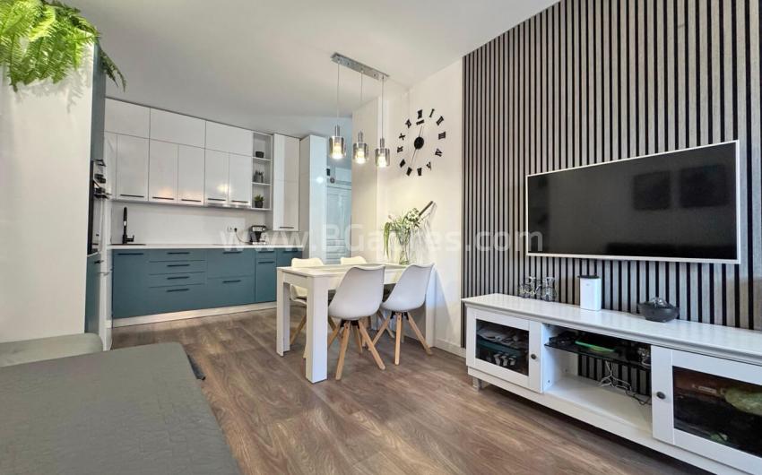 Furnished apartment in a new complex І №4911