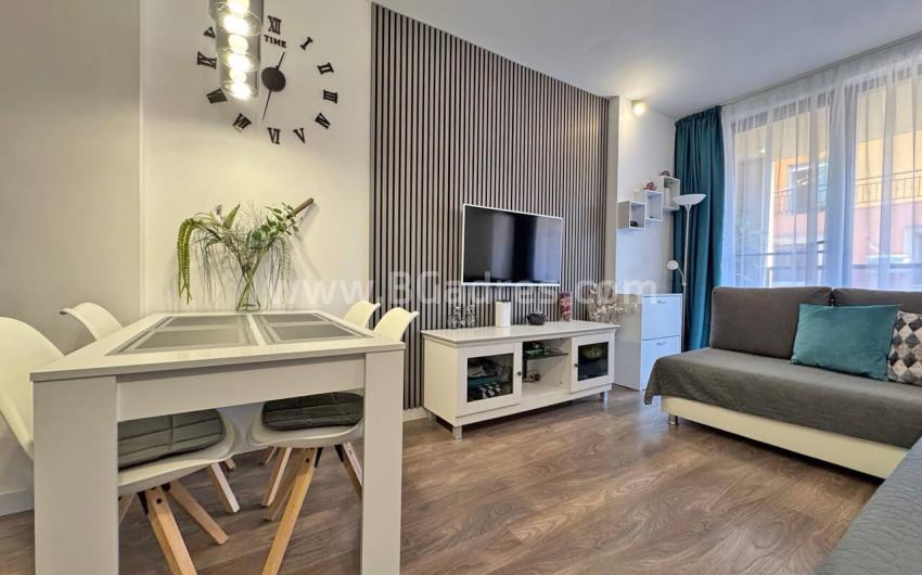 Furnished apartment in a new complex І №4911