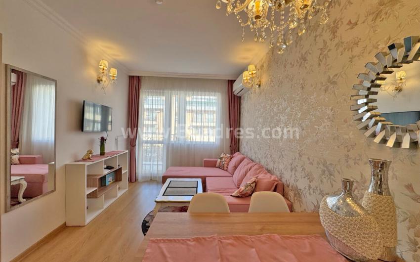 Апартамент в комплекс Суит Хоумс 6 І №4518