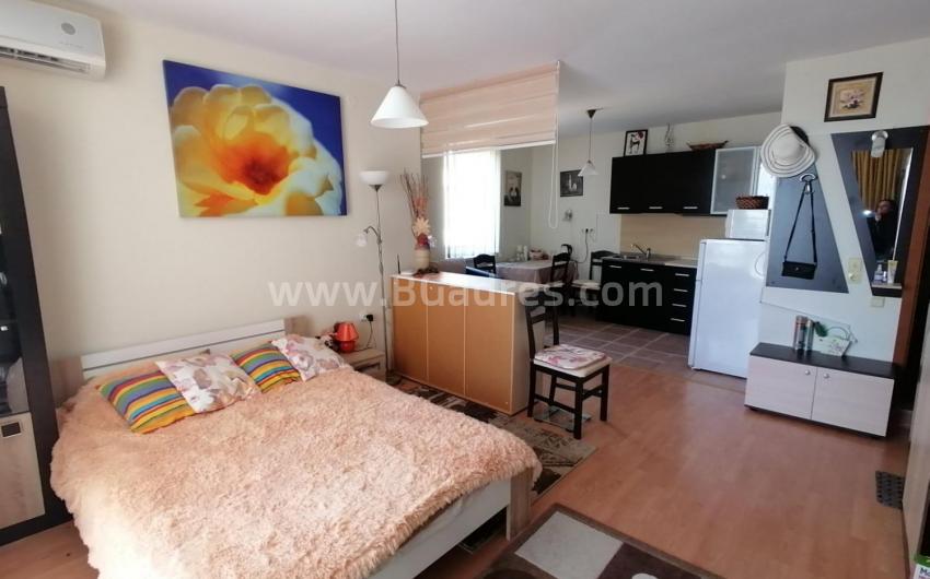 Large studio with sea views | №2053