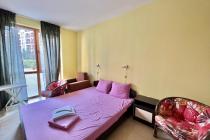 Two bedroom apartment with low maintenance fee І №2769