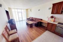 Spacious apartment at a bargain price at the seaside І №2727