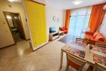 Недорогая квартира в комплексе Роял Сан І №4473