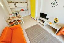 Недорогая квартира в комплексе Роял Сан І №4473