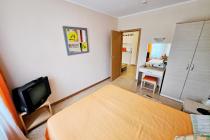 Недорогая квартира в комплексе Роял Сан І №4473