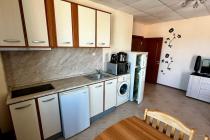 Apartment with low maintenance fee on the seaside І №3858