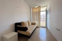 Квартира в комплексе Гранд Камелия І №4413