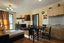 Тристаен апартамент в комплекса Аполон І №4379