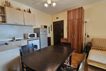 Тристаен апартамент в комплекса Аполон І №4379