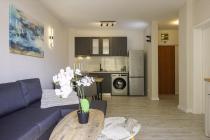 Newly furnished apartment on the seaside І №3417