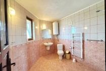 Haus im Dorf Bata І №4613