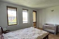 Haus im Dorf Bata І №4613