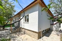 Дом с ремонтом в поселке Горица І №3216