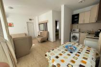 Inexpensive apartment near the beach in Sveti Vlas I №2465