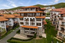 Spacious apartment with sea views in Sveti Vlas | No. 1224