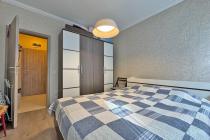 Apartment with a courtyard in the VIP Park complex І №4745