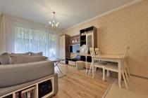 Apartment with a courtyard in the VIP Park complex І №4745
