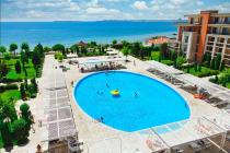 Two-bedroom apartment with low maintenance fee in Sunny Beach