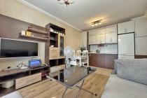Apartment with a courtyard in the VIP Park complex І №4745