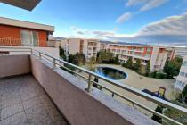 Spacious two-bedroom apartment by the sea in Sveti Vlas