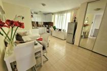 Apartment with own courtyard and low maintenance fee І №3181