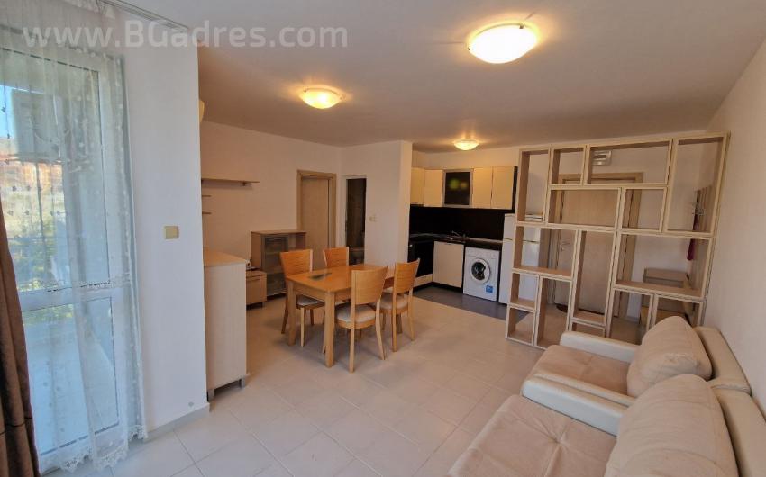 Apartment with low maintenance fee in St. Vlas І №3906