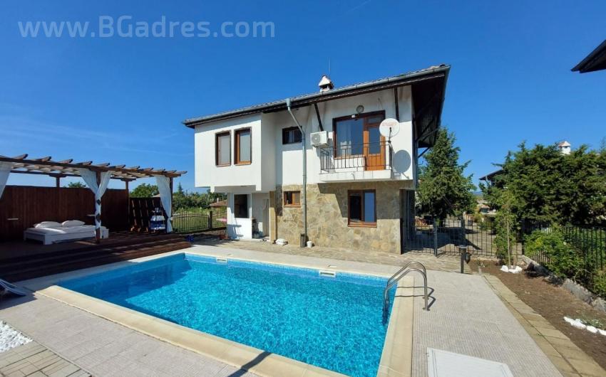 House with pool for year-round living І №2871